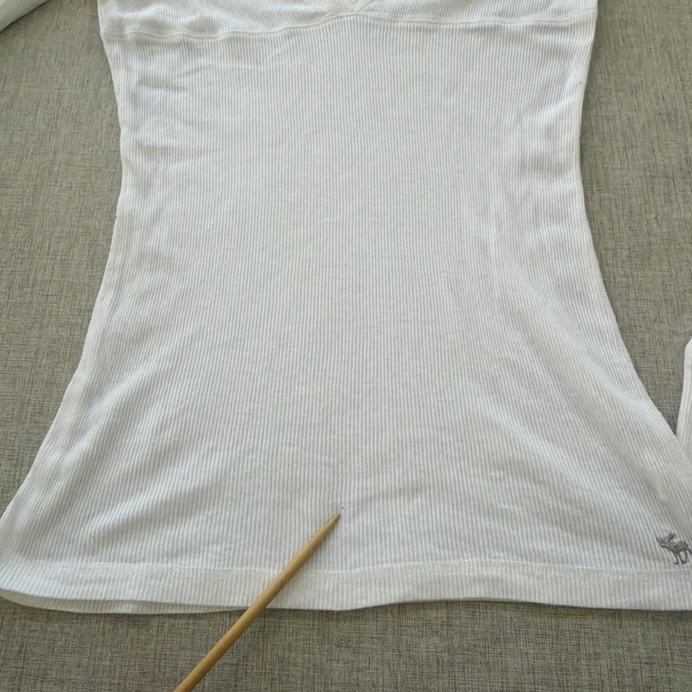 Y2K Vintage Abercrombie Babydoll V Neck Ribbed T Elena Gilbert Bella Swan - Picture 4 of 15